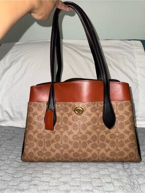 Coach Lora Carryall Triple Compartment Tote Shoulder Bag